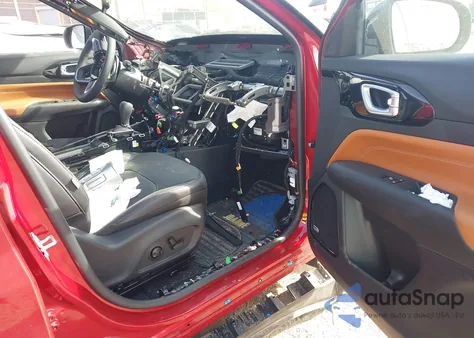 2025 Jeep Compass Limited 4X4 z USA, uszkodzony, nr VIN 3C4NJDCN6ST560628